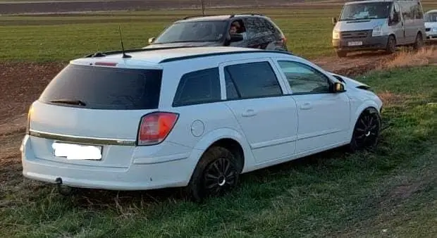 Foto Accident grav pe DN 54, în zona localităţii Vlădila. O persoană este încarcerată