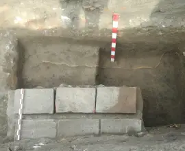 Foto FOTO. Ziduri şi podeaua unei locuinţe romane, descoperite la Reşca