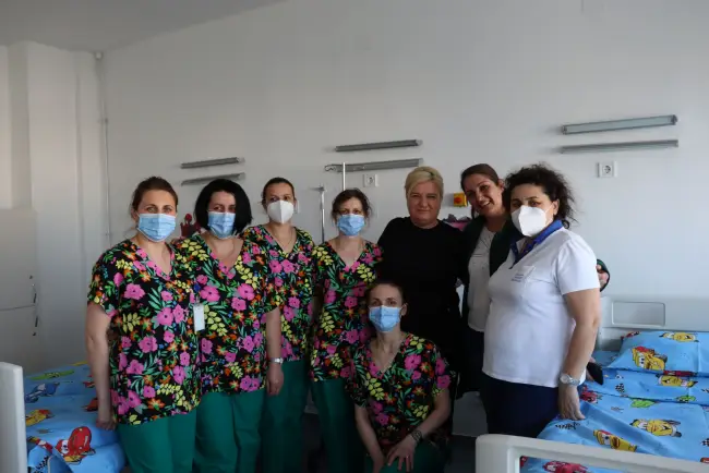 Foto FOTO. Nouă saloane ale Secţiei Pediatrie de la SJU Slatina, animate cu persoanaje de poveste, cu sprijinul senatorului Siminica Mirea