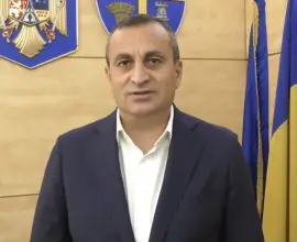 Foto Mesajul preşedintelui CJ Olt: „Le doresc tuturor oltenilor ca Sărbătoarea Paştelui să îi găsescă în jurul familiei”