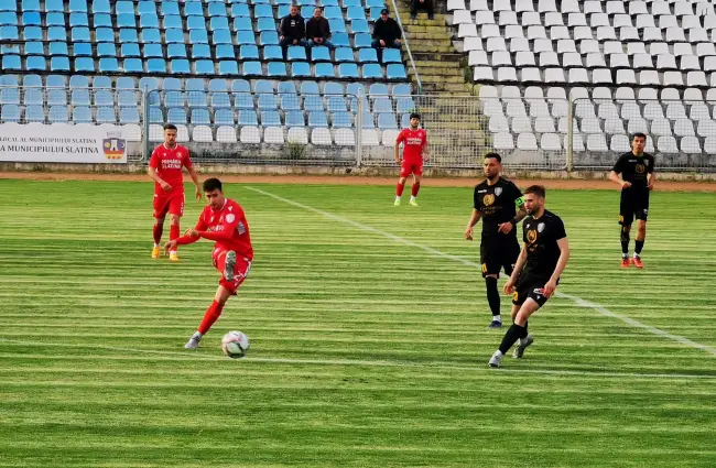 Foto FOTO. CSM Slatina pierde, scor 1-2, meciul de pe teren propriu cu CSM Alexandria