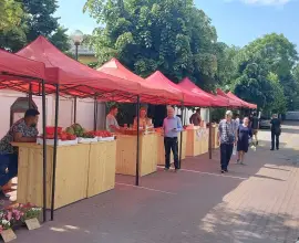 Foto  FOTO. Piaţa Producătorilor Olteni de la Slatina, de astăzi, deschisă în fiecare sâmbătă