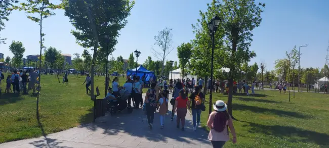 Foto  FOTO. Oraşul copiilor din Parcul Tineretului. Cei mici s-au bucurat de surprizele pregătite de organizatori