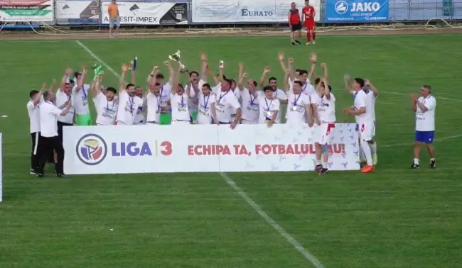 Foto CSM Slatina e în Liga 2! Băieţii lui Ovidiu Burcă trec la penalty-uri de Odorheiu Secuiesc