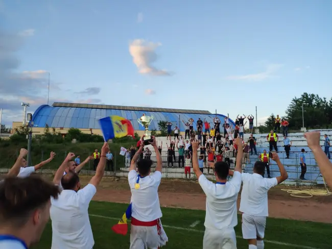 Foto CSM Slatina e în Liga 2! Băieţii lui Ovidiu Burcă trec la penalty-uri de Odorheiu Secuiesc