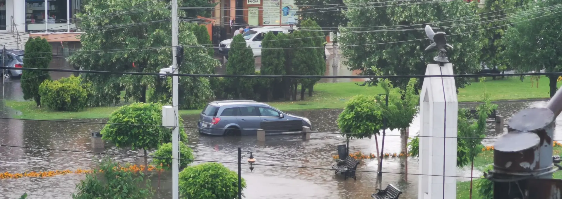 Foto Cod roşu de vreme severă în mai multe localităţi din Olt
