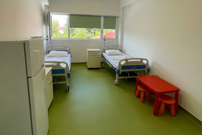 Foto Secţia de Pediatrie a Spitalului din Balş a fost reabilitată