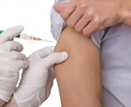 Foto Peste 20.000 de doze de vaccin gripal au ajuns în depozitul DSP Olt. Medicii de familie pot începe vaccinarea