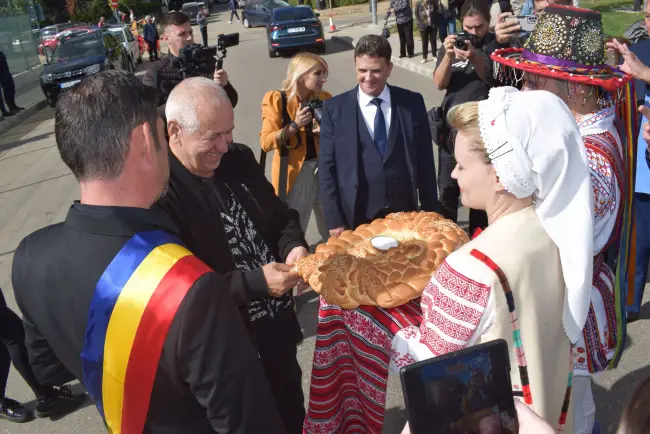 Foto FOTO | Începu Festivalul „Oltenii & Restu’ Lumii”. Slatina, capitala umorului şi distracţiei timp de trei zile