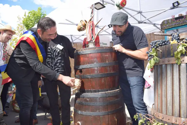 Foto FOTO | Începu Festivalul „Oltenii & Restu’ Lumii”. Slatina, capitala umorului şi distracţiei timp de trei zile