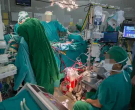 Foto Reputat chirurg cardiolog din Timişoara, flagrant când primea mită 1.000 de euro de la un pacient