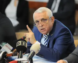 Foto Petre Daea, prezent la Zilele Recoltei de la Slatina 