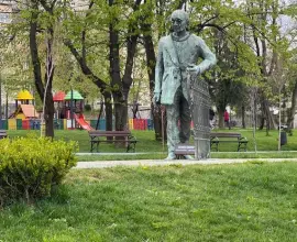 Foto O nouă ediţie a Concursului „Slatina. Acasă la Eugen Ionescu”. Pe 14 decembrie vor fi anunţaţi câştigătorii