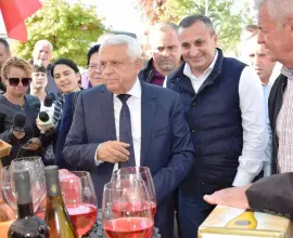 Foto Ministrul Petre Daea, prezent la Direcţia pentru Agricultură Olt