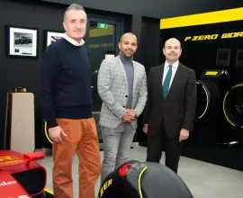 Foto Pirelli şi Racebox Prestige inaugurează magazinul concept P Zero World în Bucureşti