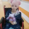 Foto O fetiţă, de doar 8 ani, duce o suferinţă prea mare. Orice sumă donată o poate ajuta să ajungă în Turcia