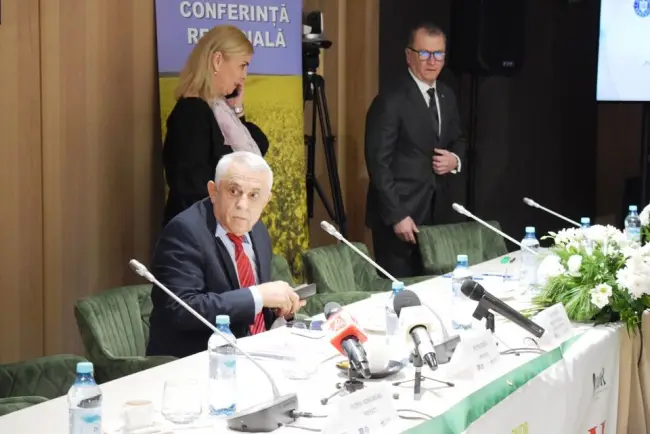 Foto GALERIE FOTO & VIDEO. Planul Naţional Strategic al României, prezentat de ministrul Petre Daea, la Slatina