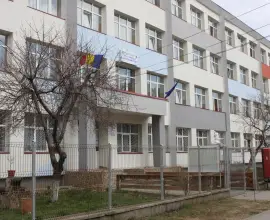 Foto Corpuri noi de clădire, construite de Primărie la patru şcoli din Slatina