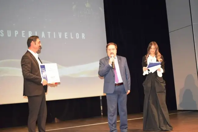 Foto Elitele Slatinei, premiate în cadrul Galei Superlativelor (FOTO)