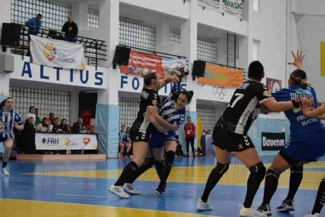 Foto FOTO&VIDEO. CSM Slatina pierde, scor 17-23, meciul cu Gloria Buzău