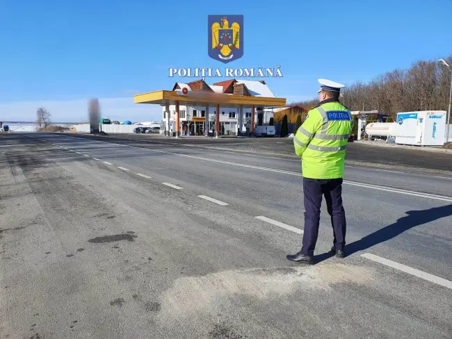 Foto FOTO. Şoferi luaţi de radar, pe DN 65, în Negreni