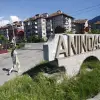 Imagine 11 blocuri din Aninoasa, în care locuiesc peste 500 de persoane vor fi evacuate. Cutremurele din Gorj au afectat locuințele