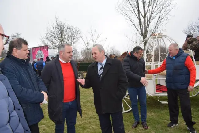 Foto Tradiţia de Sân’ Toader, păstrată la Brâncoveni. Încuratul Cailor, la ediţia a 12-a (FOTO)