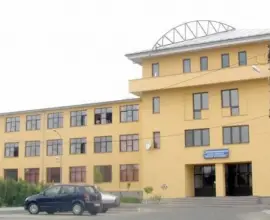 Foto   Consiliul Judeţean al Elevilor, reacţie după ce un elev de la Caracal acuză că a fost bătut şi umilit de două profesoare: Peste 40% dintre elevi au întâlnit fenomenul de discriminare, 25% au asistat la acte de violență