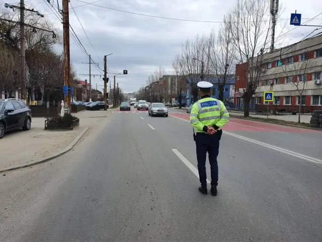 Foto  VIDEO&FOTO. O şoferiţă, depistată conducând cu peste 100 km pe oră, în Slatina, iar un alt şofer a fost prins băut