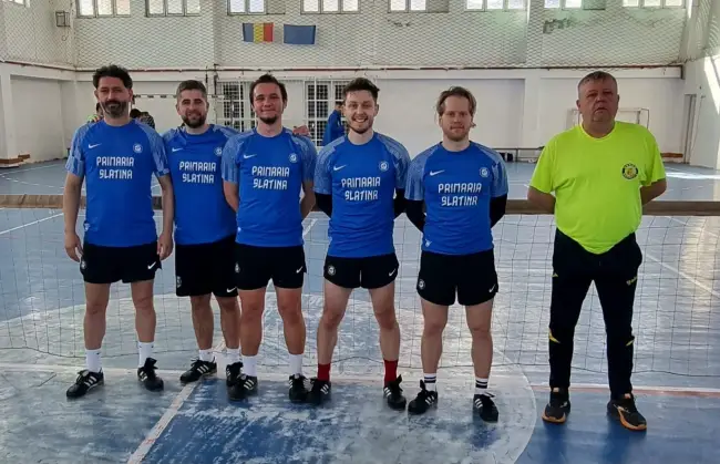 Foto CSM Slatina și-a consolidat poziția de lider, după etapa a doua a Campionatului Naţional de Fotbal Tenis