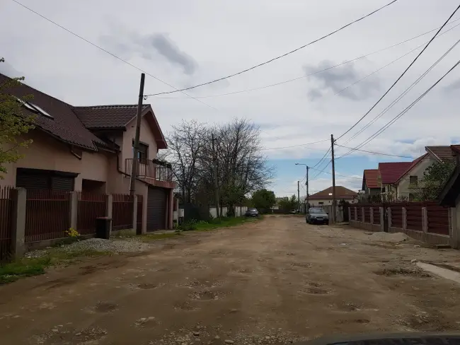 Foto FOTO. A început asfaltarea străzii Oituz din Slatina, zona de balast