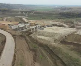 Foto Două asocieri de firme au depus oferte pentru finalizarea Tronsonului 1 al Drumului Expres Craiova-Piteşti
