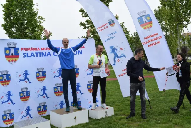 Foto Slatina City Run. Competiția a adunat la start 350 de participanți de toate vârstele