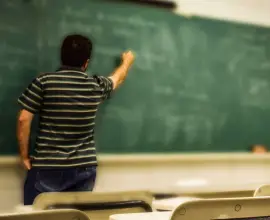 Foto Grevă de avertisment la toate şcolile din judeţul Olt. Precizările sindicaliştilor din învăţământ