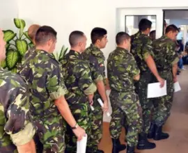 Foto Campanie de recrutare a rezerviştilor voluntari în Armata României