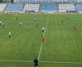 Foto Oltul Curtişoara-Iris Nicolae Titulescu, în finala Cupei României, faza judeţeană, pe Stadionul 1 Mai