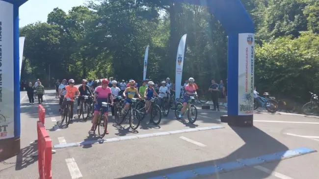 Foto Participare numeroasă și premii consistente la Slatina Forest Race 2023 (FOTO)