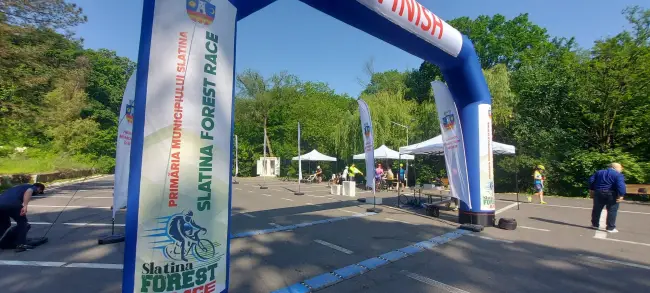 Foto Participare numeroasă și premii consistente la Slatina Forest Race 2023 (FOTO)