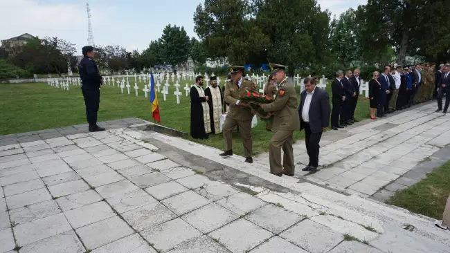 Foto FOTO. Eroii neamului, comemoraţi la Slatina