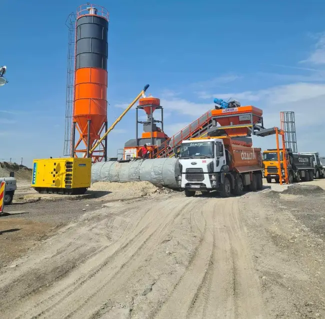 Foto Stadiul lucrărilor de pe DN 6, în judeţul Olt, este de 35% (FOTO)