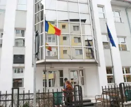 Foto Protest la CAS Olt. Activitatea va fi întreruptă două ore