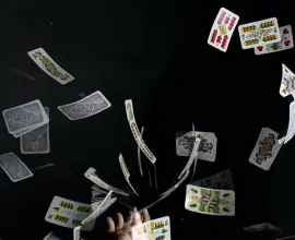 Foto 7 jocuri de cărți online care au marcat ultimele două decenii