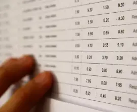 Foto Elevii de 10 la Evaluarea Naţională şi Bacalaureat, premiaţi de Ministerul Educaţiei 