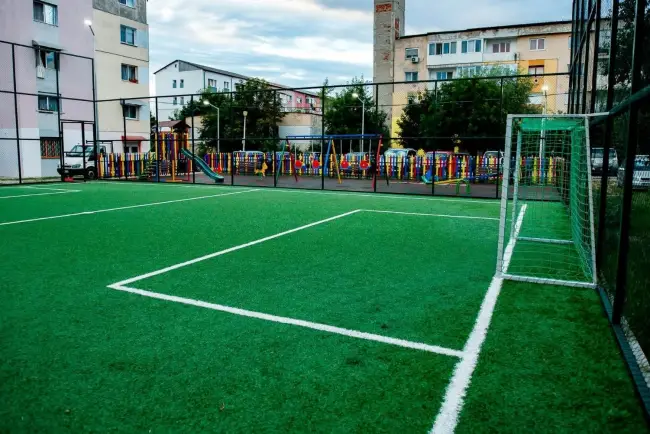 Foto FOTO. Cătălin Rotea redeschide un loc de joacă din Balş: Aștept solicitări și sugestii pentru a identifica noi zone în care este nevoie de noi locuri de joacă