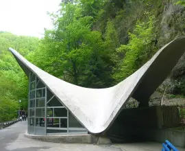 Foto Aproape 150 de bilete de tratament pentru pensionarii din Olt, în luna septembrie