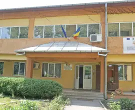 Foto Tinerii cu vârsta peste 17 ani, din sistemul de protecţie specială, informaţi cu privire la măsurile de sprijin oferite de stat