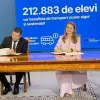 Imagine CJ Olt a semnat contractul de finanţare pentru microbuzele electrice pentru elevii din Olt