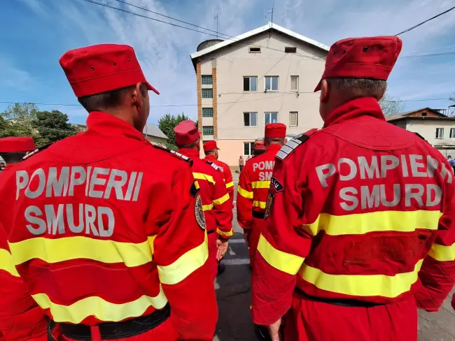 Foto FOTO. Ziua Pompierilor, marcată la Slatina cu porţi deschise şi înaintări în grad