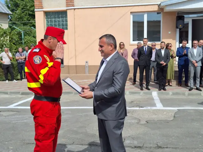 Foto FOTO. Ziua Pompierilor, marcată la Slatina cu porţi deschise şi înaintări în grad