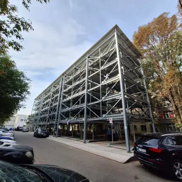 Foto Se fac teste la cele două parcări „puzzle” din Slatina. Când ar putea fi date în folosinţă